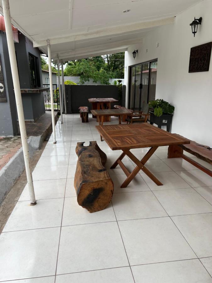 Mukala Lodge Lusaka Bagian luar foto