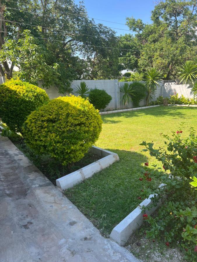 Mukala Lodge Lusaka Bagian luar foto